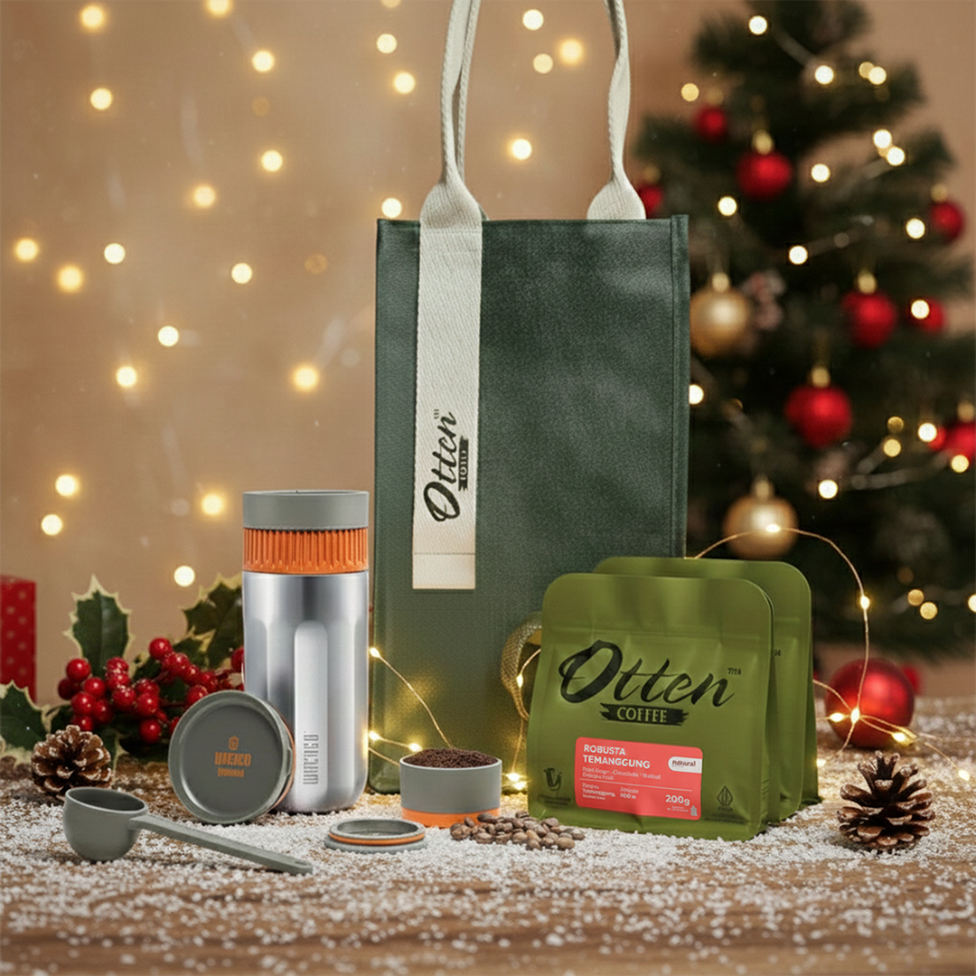 Hampers Natal Wacaco Pipamoka Tumbler Seduh + Kopi
