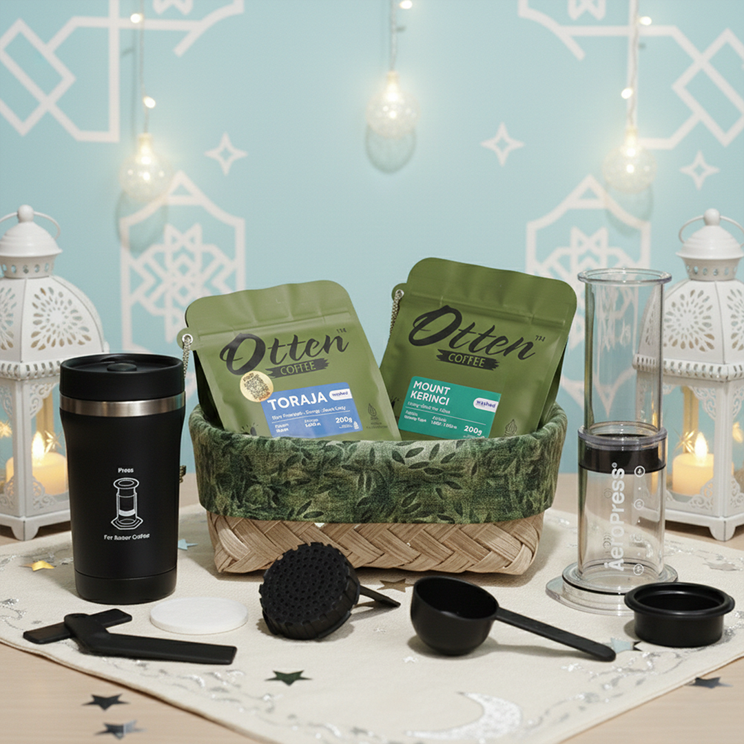 Paket Hampers Ramadhan - Alat Kopi AeroPress Go Plus Travel Coffee Press Black + Kopi Arabica